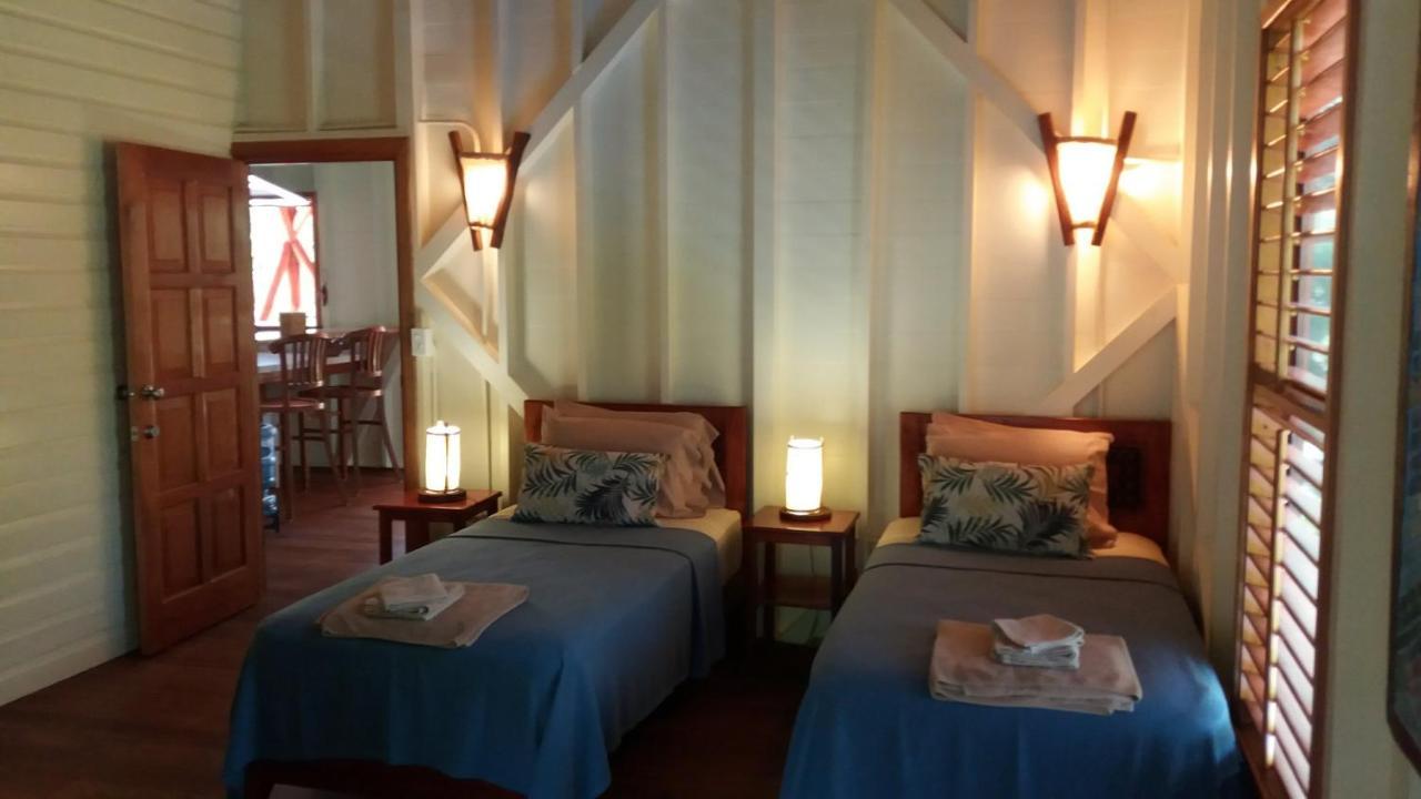 Bluff Beach Retreat Bocas del Toro Exterior foto